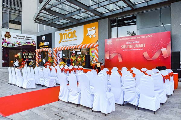 Sự kiện khai trương siêu thị JMART