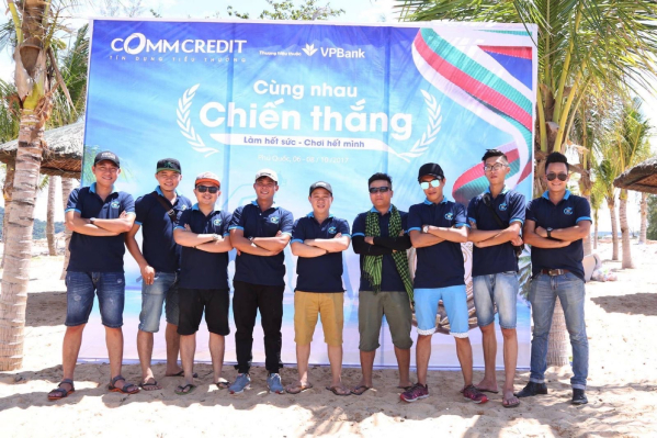 Đội ngũ nhân viên chuyên nghiệp của Thiên Long TeamBuilding